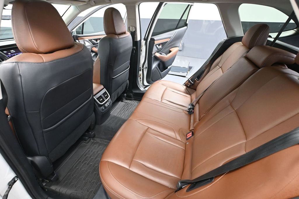 Used 2022 Subaru Outback Touring XT AWD/4WD image 38
