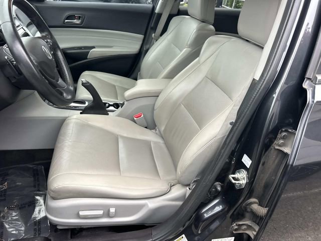 Used 2016 Acura ILX FWD image 29