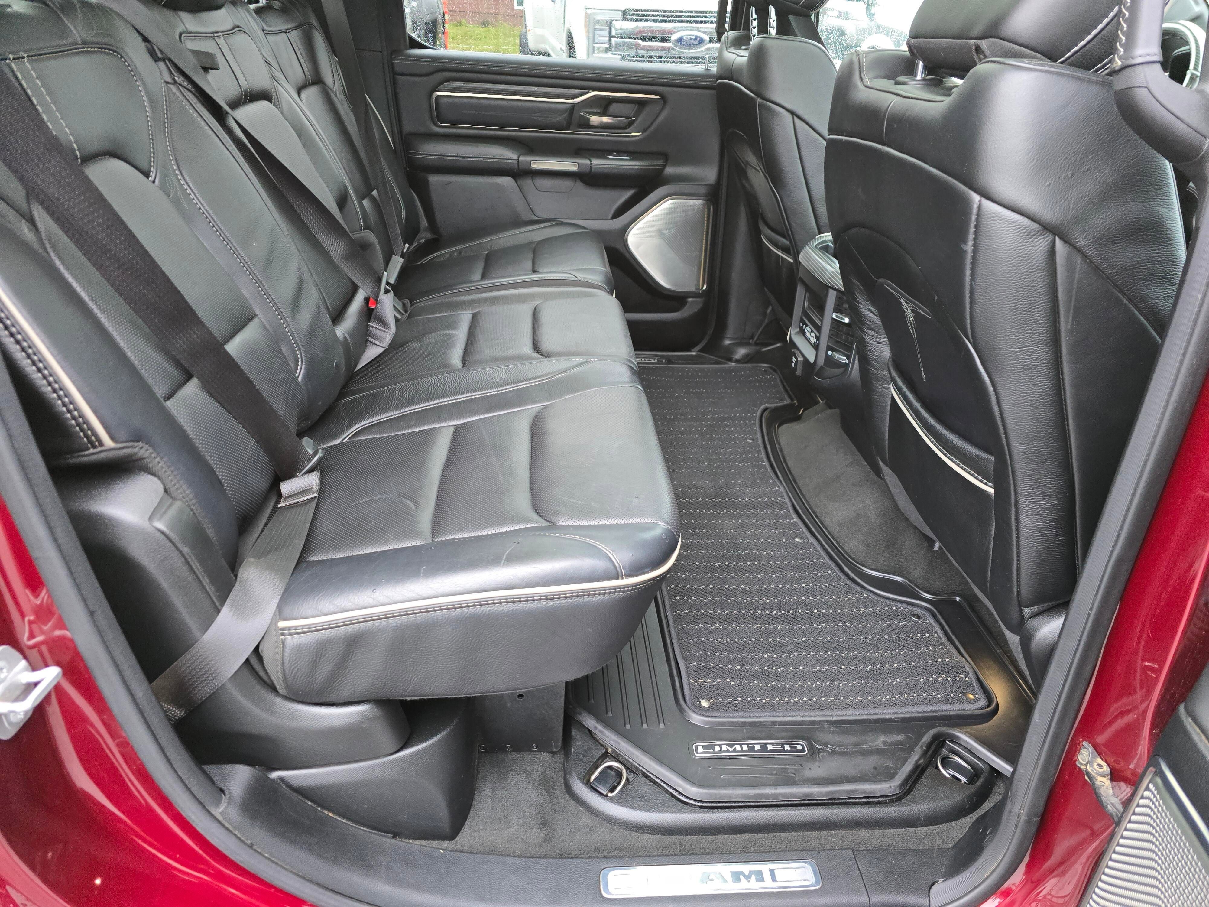 Used 2020 RAM 1500 Limited image 33