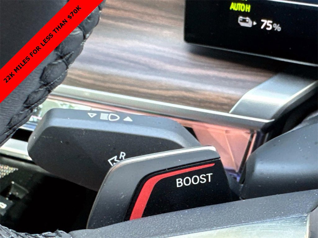 Used 2023 BMW i7 xDrive60 image 34