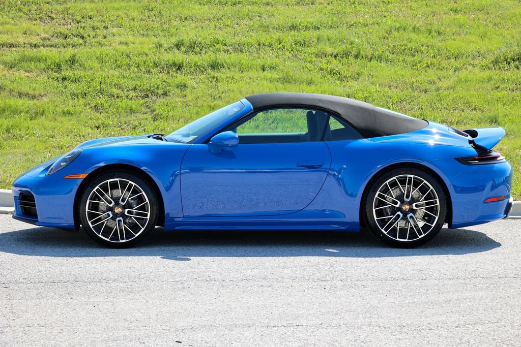 New 2026 Porsche 911 Carrera RWD image 3