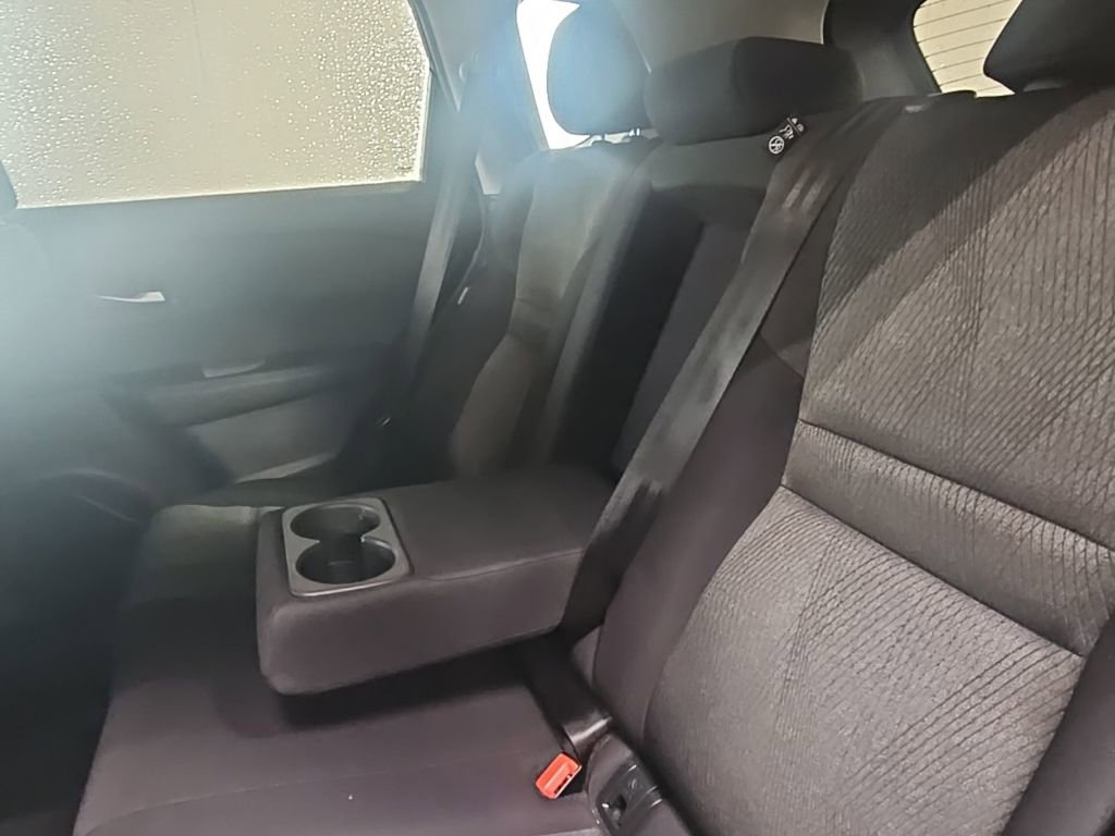 Used 2025 Nissan Rogue SV image 27