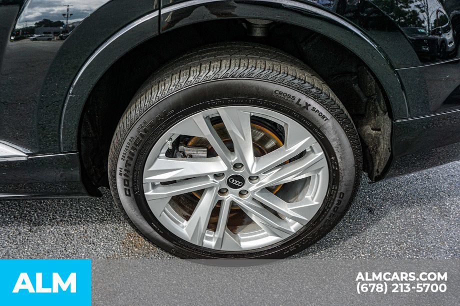 Used 2023 Audi Q7 2.0T Premium w/ Convenience Package AWD/4WD image 12