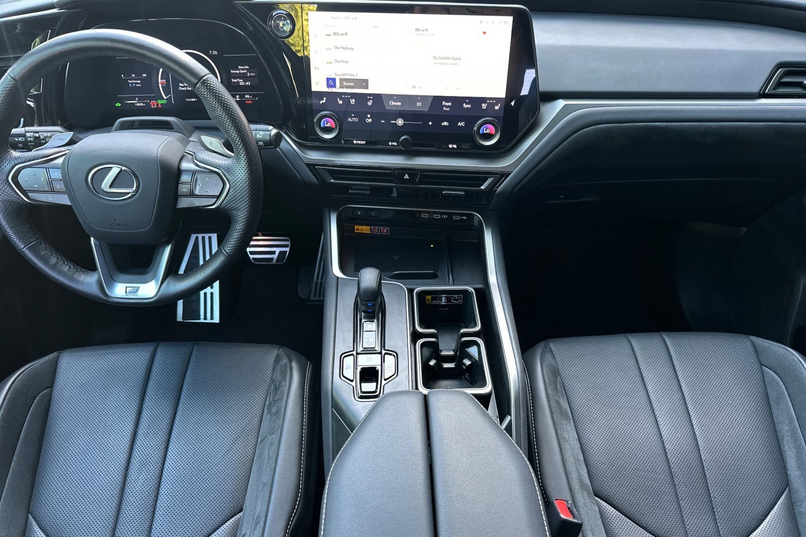 Certified 2025 Lexus TX 500h AWD w/ Technology Package image 17