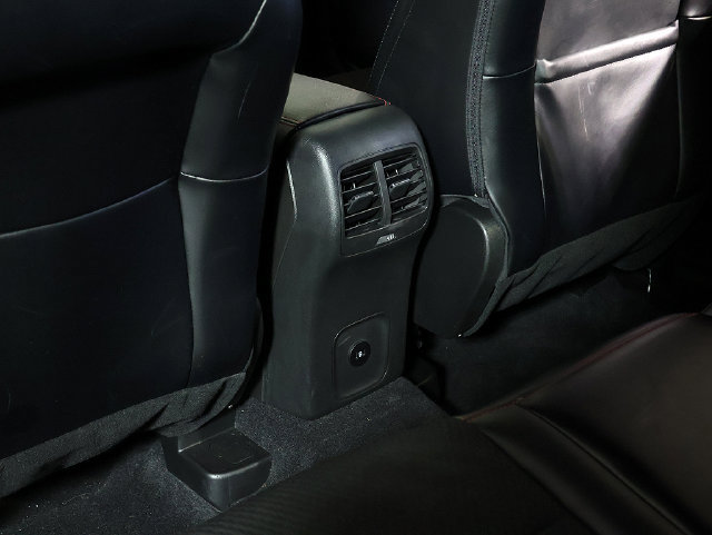 Used 2023 Ford Escape ST-Line w/ Tech Pack #1 AWD/4WD image 16