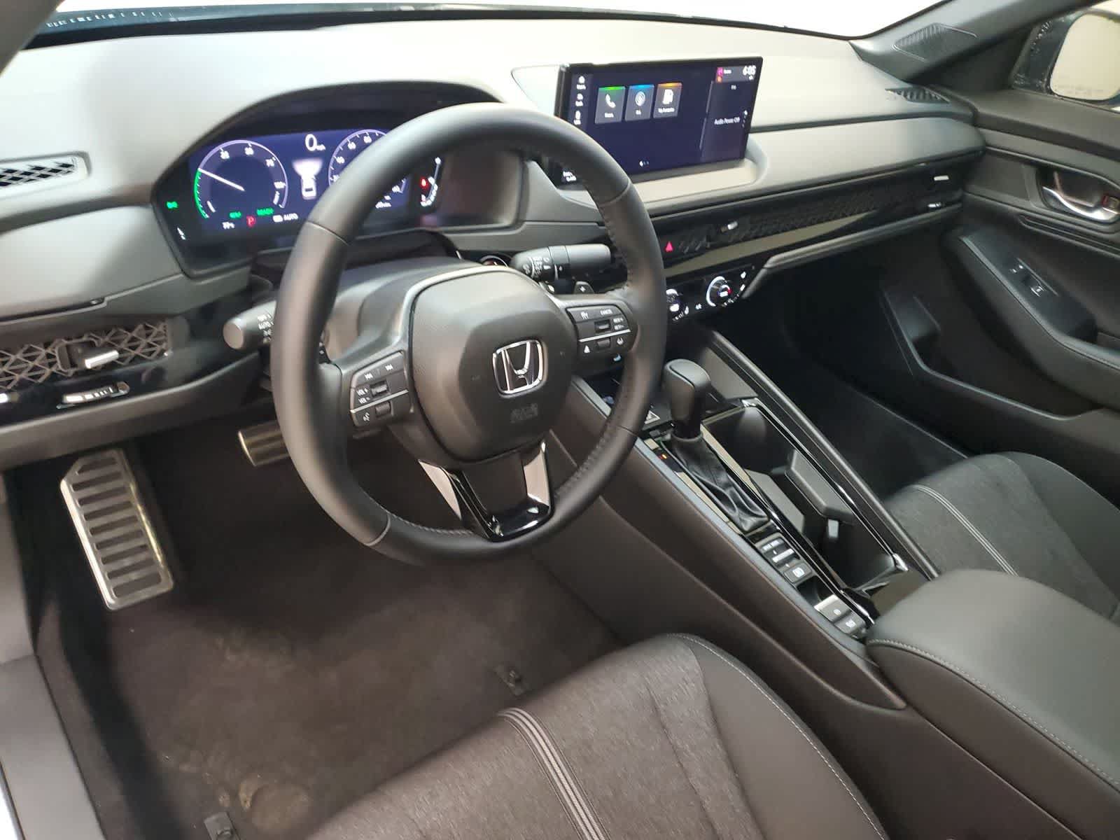 Certified 2025 Honda Accord Sport image 19