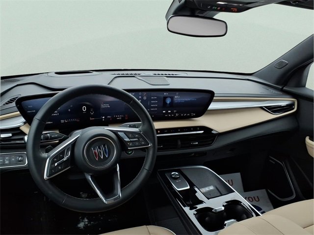 Used 2025 Buick Enclave Preferred w/ Power Package image 9