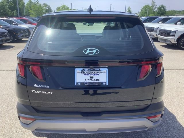 Certified 2025 Hyundai Tucson SE FWD image 6