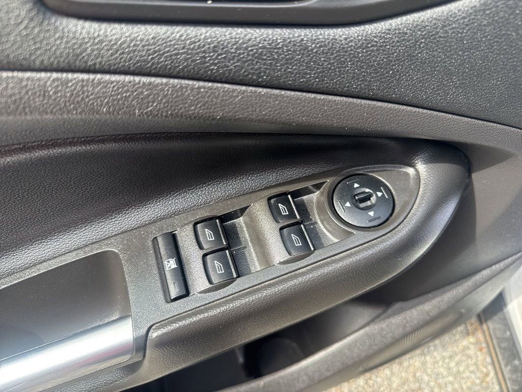 Used 2017 Ford Escape SE AWD/4WD image 11