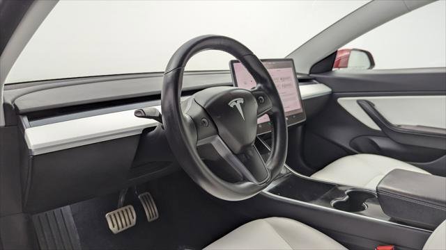 Used 2018 Tesla Model 3 Performance image 22