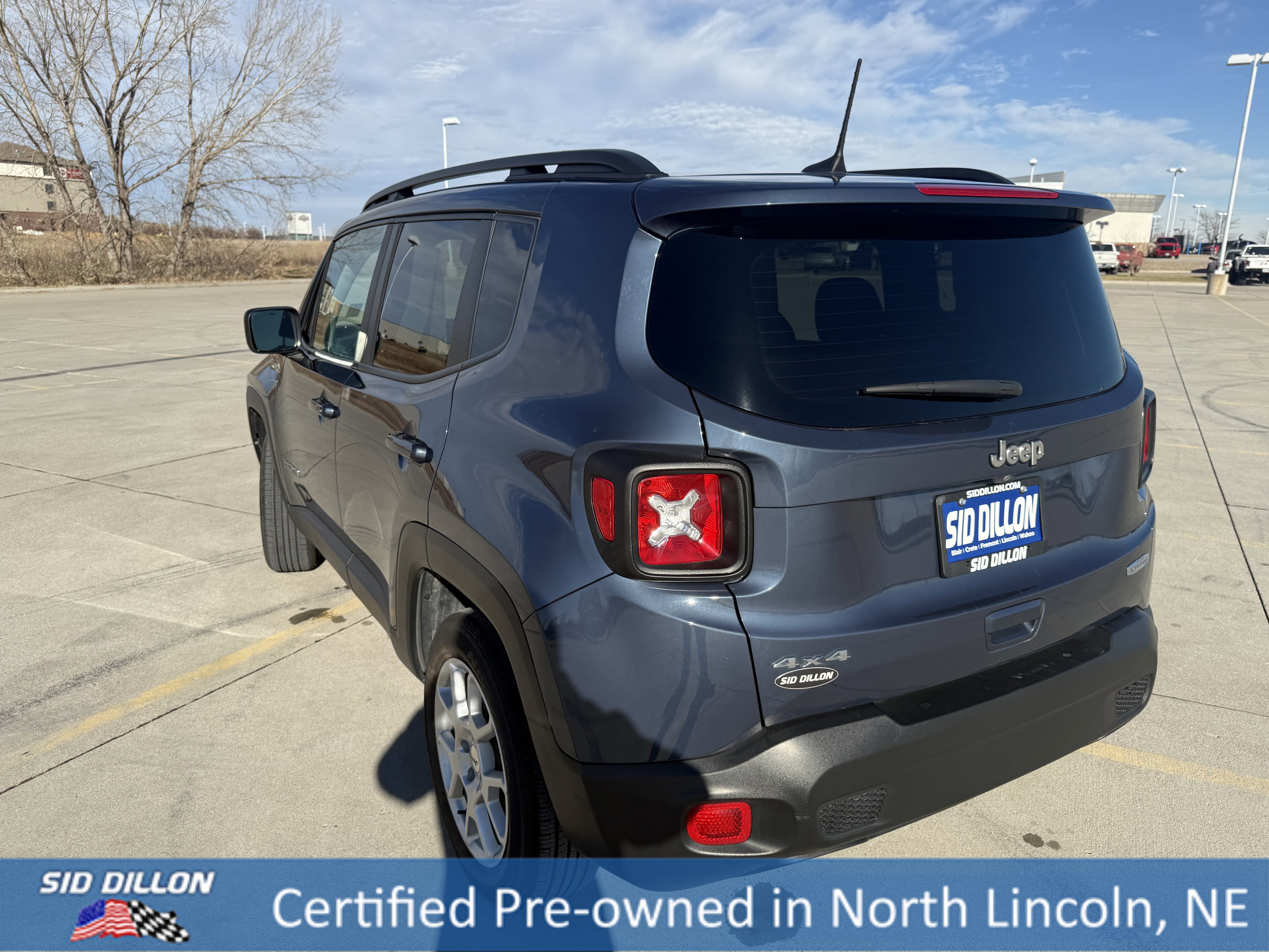 Used 2022 Jeep Renegade Latitude image 4