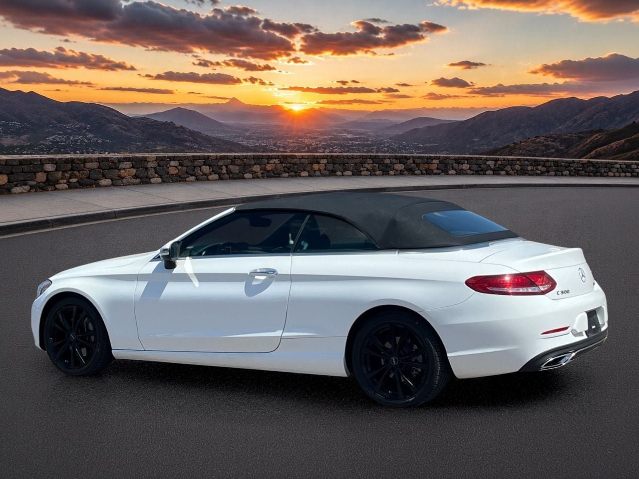 Used 2017 Mercedes-Benz C 300 4MATIC Cabriolet image 4