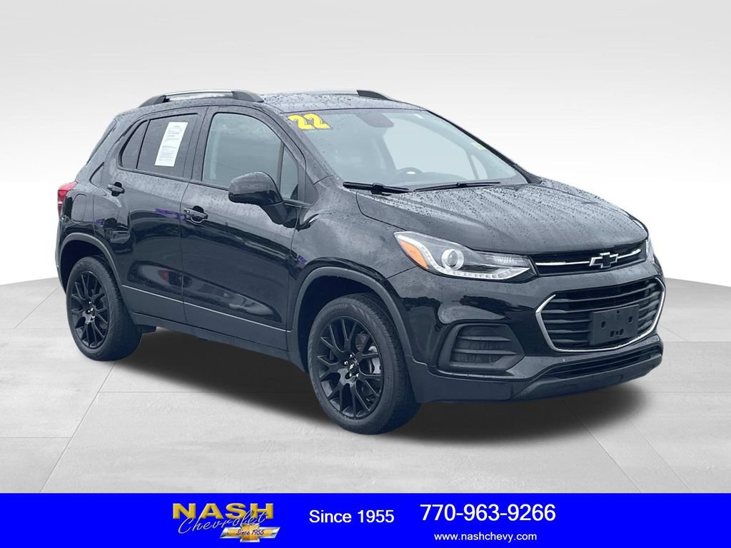 Used 2022 Chevrolet Trax LT w/ Midnight Edition AWD/4WD image 1
