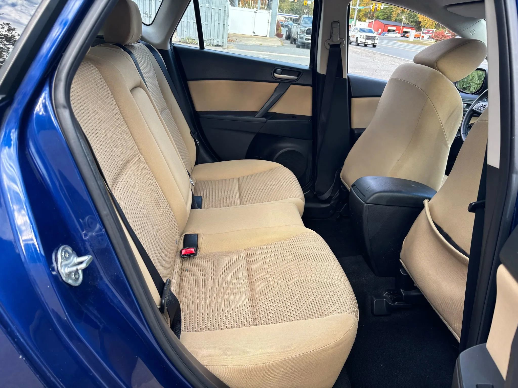 Used 2012 MAZDA MAZDA3 i Touring image 16