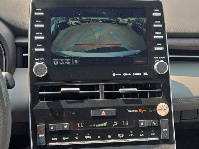 Certified 2022 Toyota Avalon Limited w/ Advanced Safety Package FWD image 20