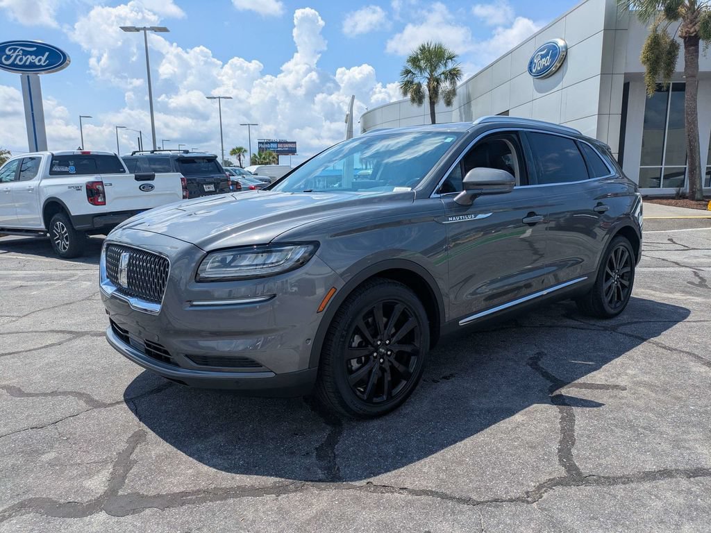 Certified 2023 Lincoln Nautilus Reserve w/ Equipment Group 201A FWD image 9