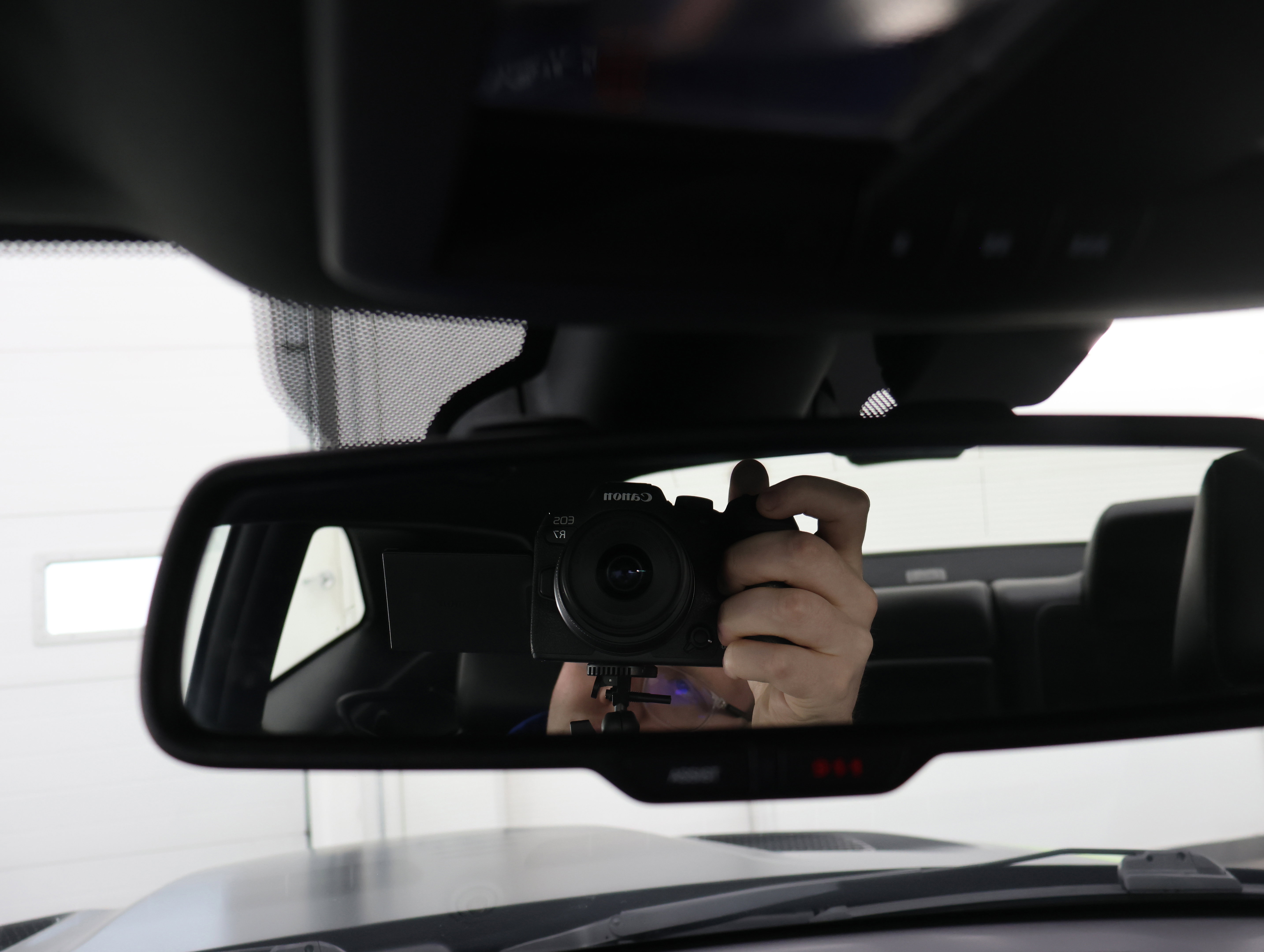 Used 2015 Dodge Challenger SRT Hellcat image 51