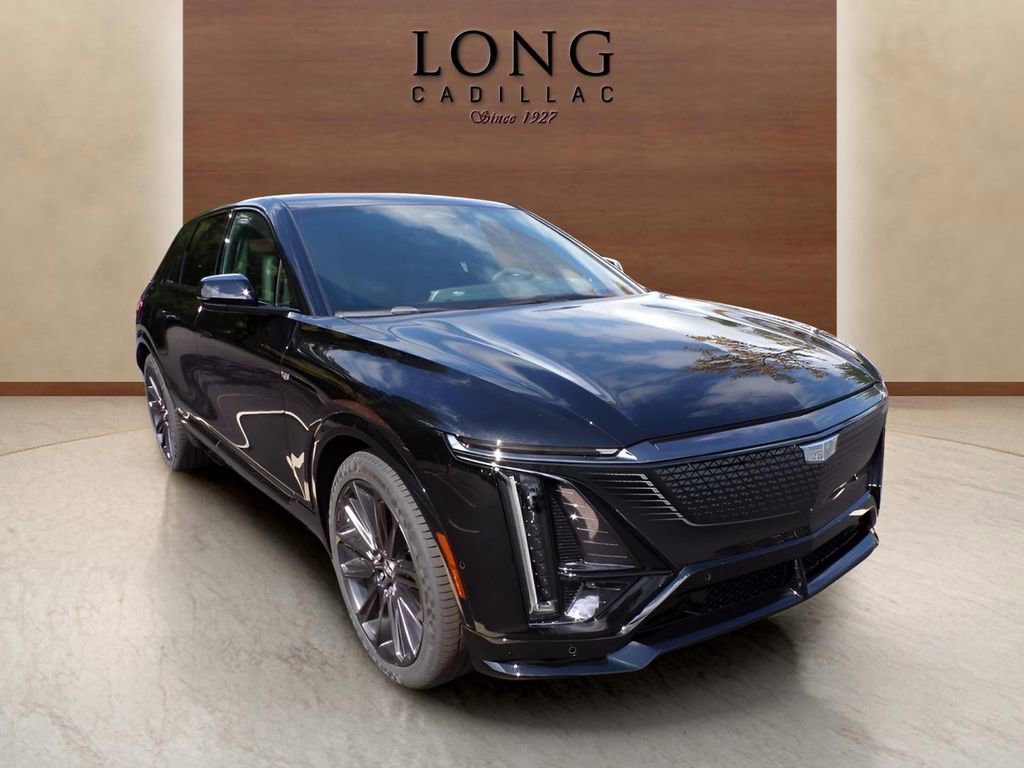 New 2026 Cadillac Lyriq V image 3