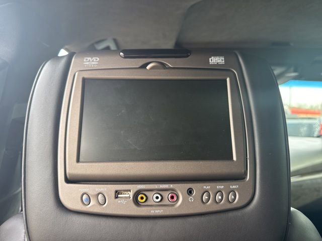 Used 2016 Cadillac Escalade Platinum image 19