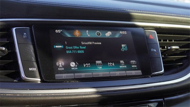 Used 2019 Buick Enclave Essence w/ LPO, Sport Appearance Package image 25