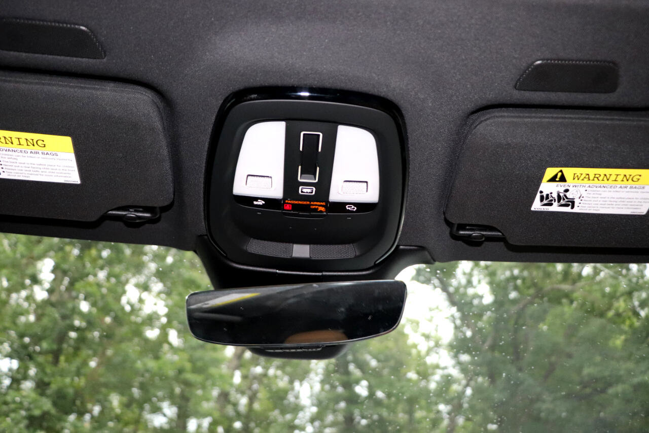 Used 2023 Volvo V90 B6 Cross Country Ultimate w/ Climate Package image 36