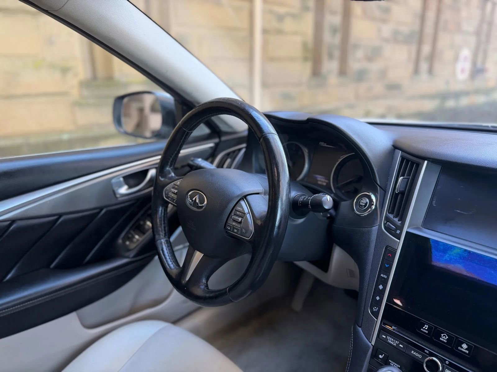 Used 2017 INFINITI Q50 Premium w/ 2.0T Premium Plus Package image 16