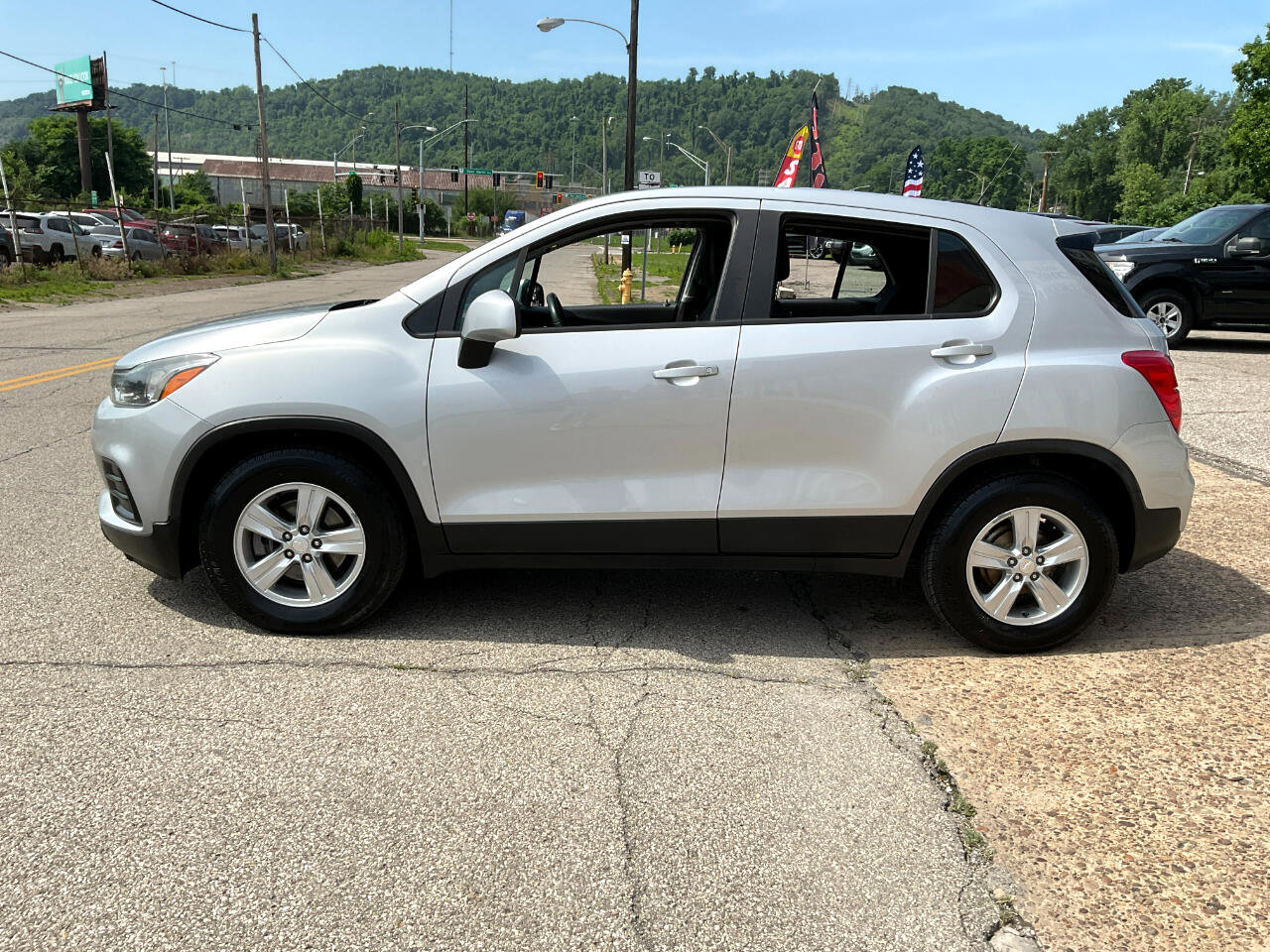 Used 2019 Chevrolet Trax LS image 6