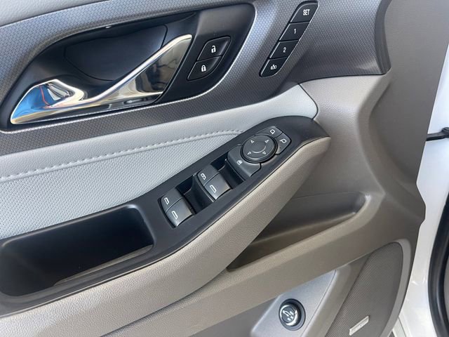 Used 2021 Chevrolet Traverse Premier image 18