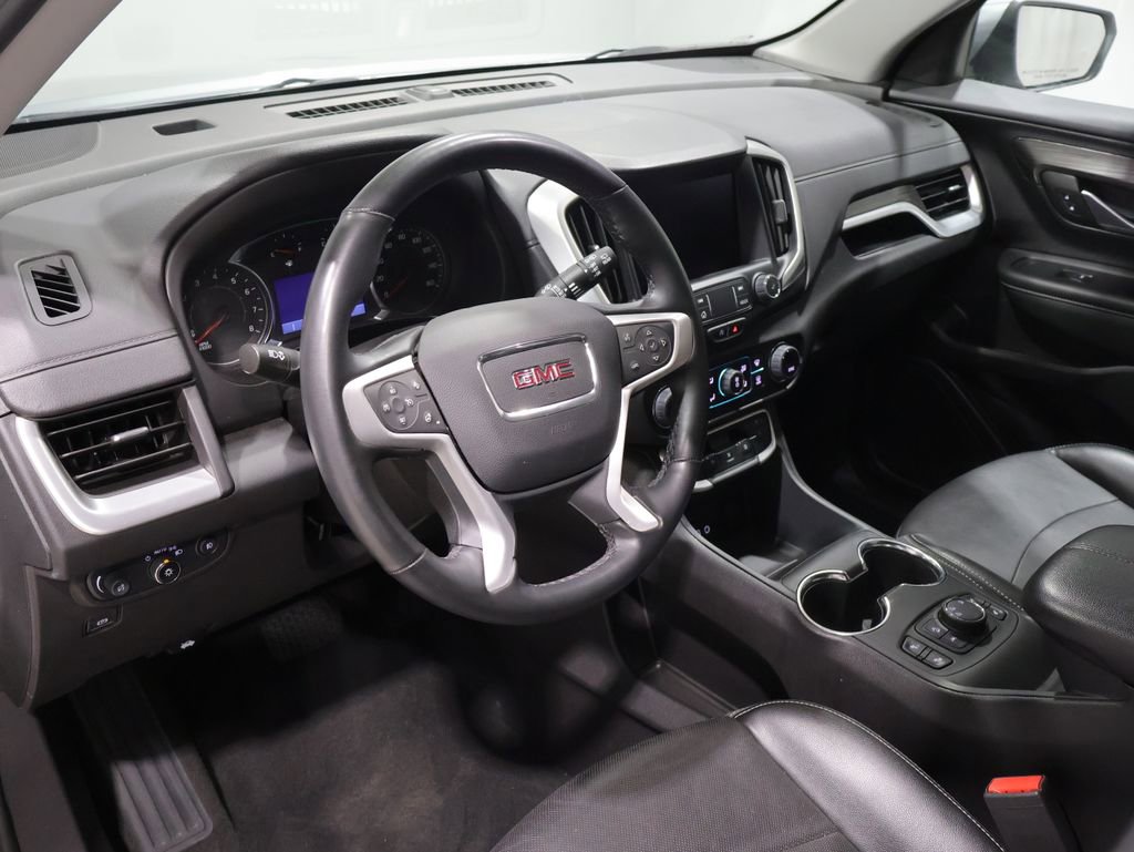 Used 2024 GMC Terrain SLT AWD/4WD image 15
