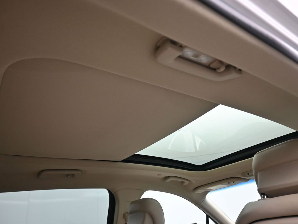 Used 2020 Lincoln Nautilus Reserve w/ Equipment Group 201A FWD image 45