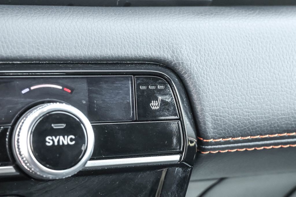 Used 2025 Honda Pilot Sport image 24