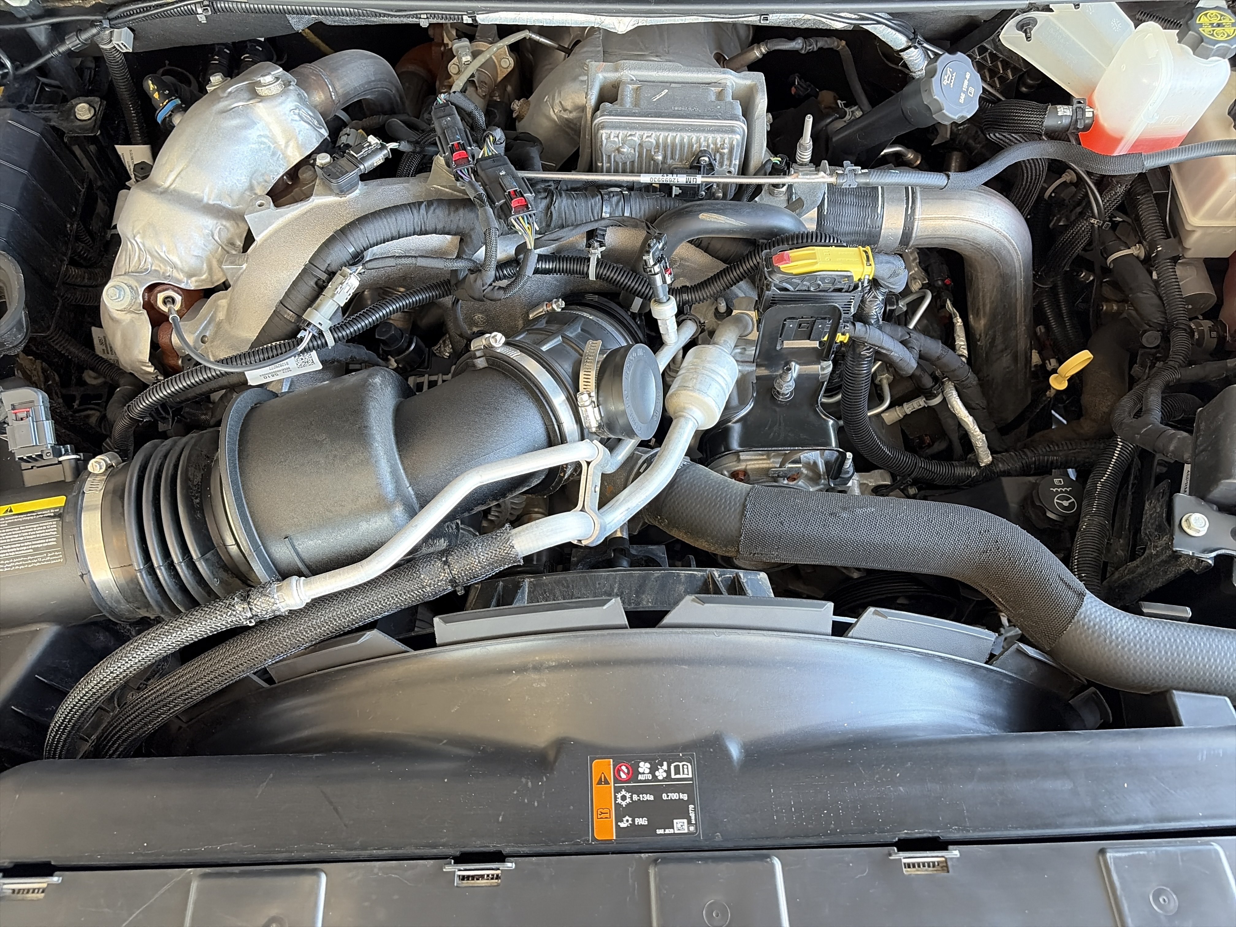 Used 2021 Chevrolet Silverado 3500 High Country AWD/4WD image 9