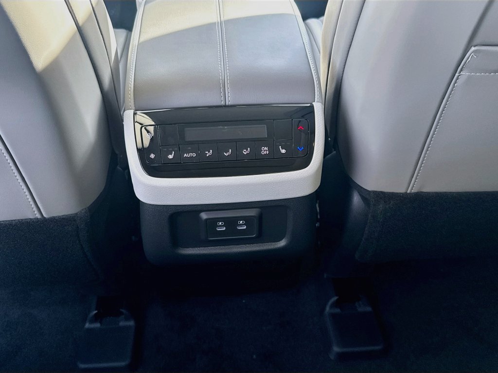 New 2027 INFINITI QX60 Luxe w/ Cargo Package FWD image 27