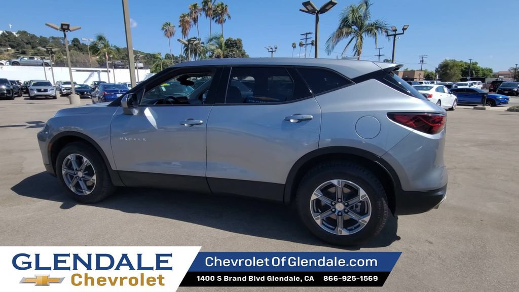 Used 2024 Chevrolet Blazer LT w/ LPO, Cargo Package AWD/4WD image 6