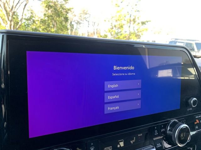 Used 2023 Toyota Highlander Limited image 21