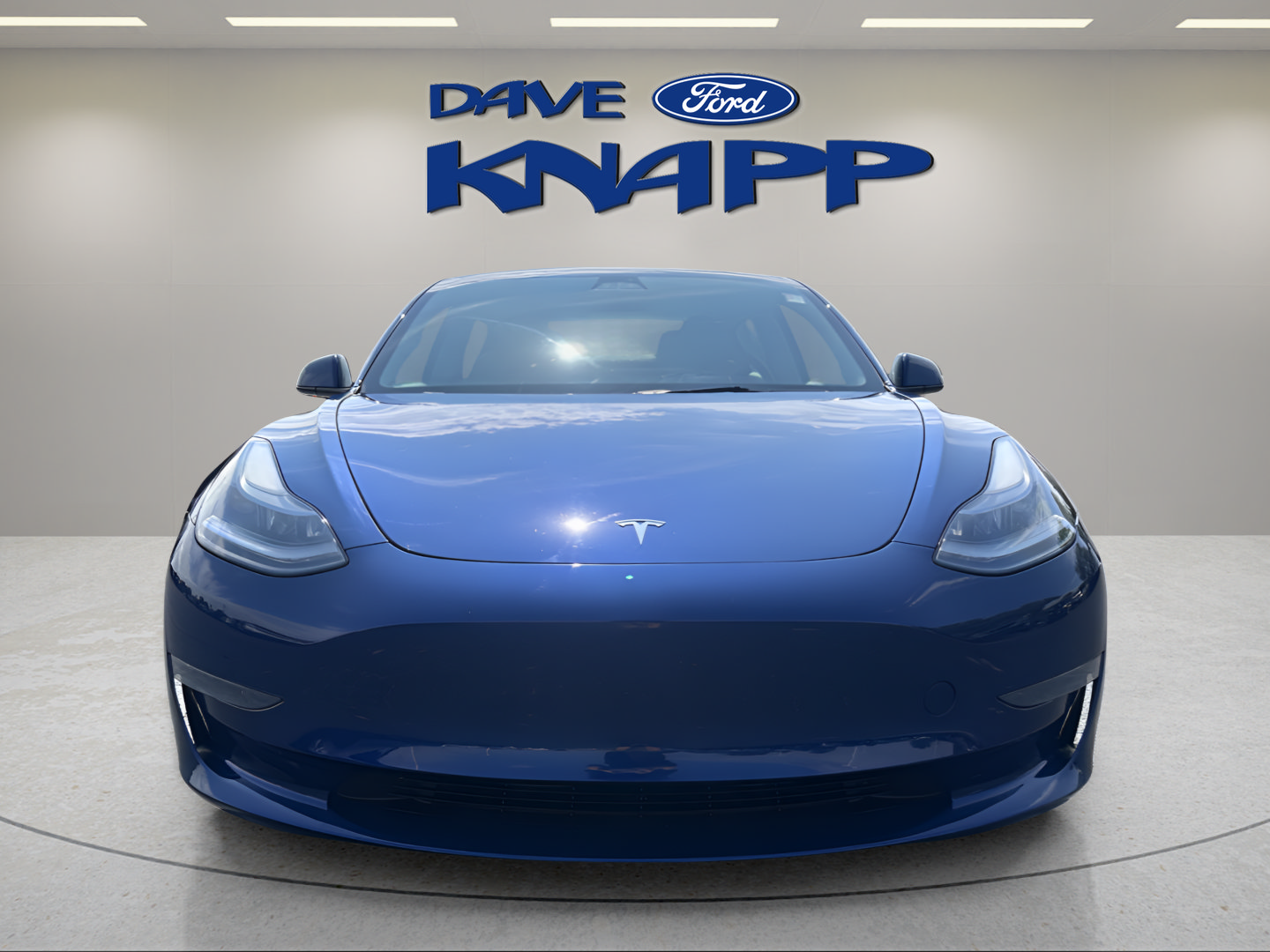 Used 2023 Tesla Model 3 Standard Range RWD image 2