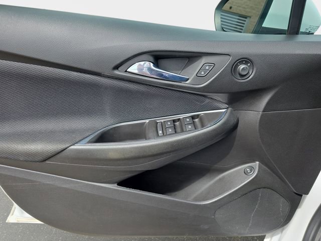 Used 2017 Chevrolet Cruze LT FWD image 28