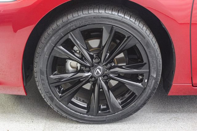 Used 2025 Lexus ES 300h F Sport w/ Accessory Package (Z2) FWD image 15