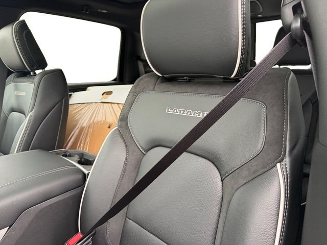 New 2026 RAM 1500 Laramie w/ Night Edition AWD/4WD image 15
