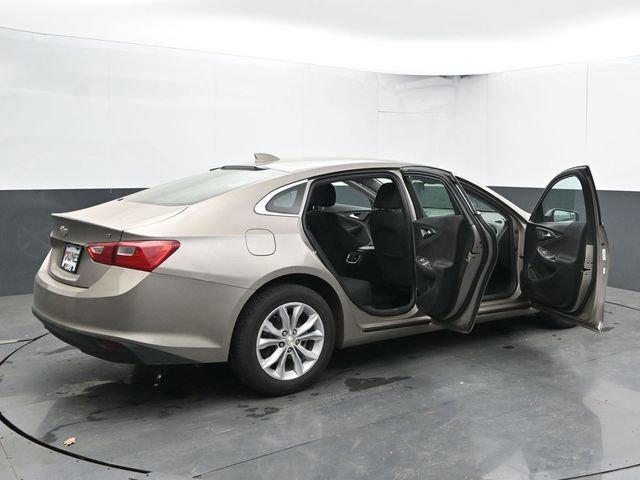 Used 2023 Chevrolet Malibu LT FWD image 35