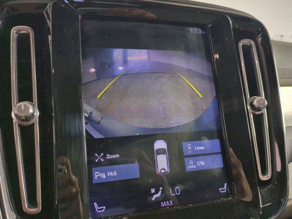 Used 2019 Volvo XC40 T5 R-Design image 26