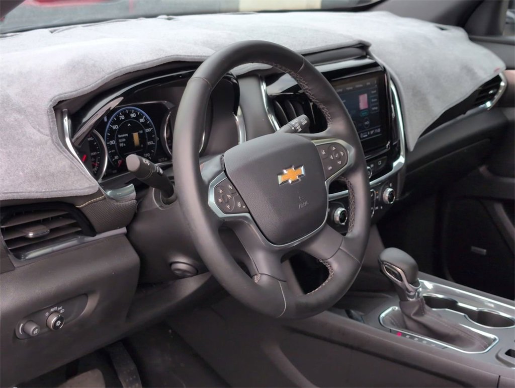 Used 2023 Chevrolet Traverse Premier image 10