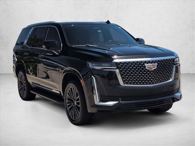 Used 2024 Cadillac Escalade Premium Luxury RWD image 3