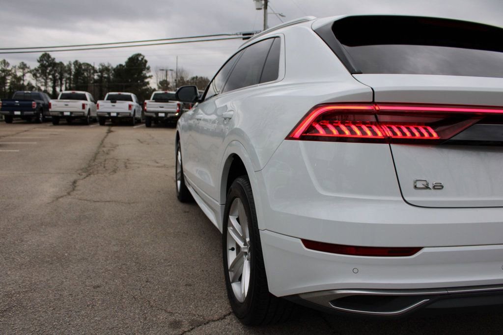 Used 2019 Audi Q8 Premium image 29