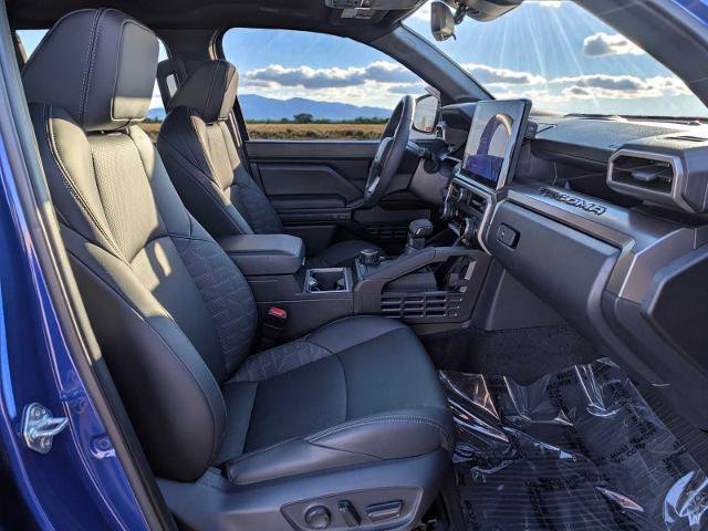 Used 2025 Toyota Tacoma TRD Sport w/ TRD Sport Premium Package image 21