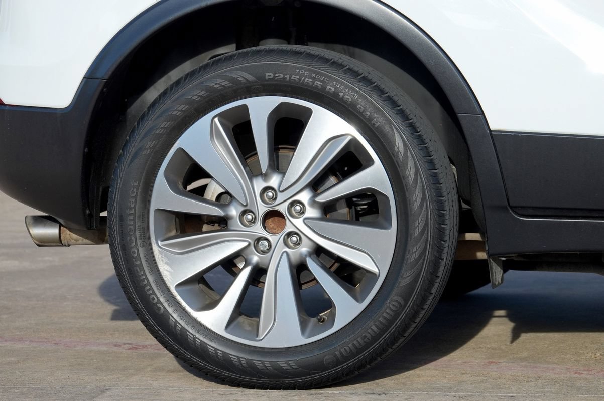 Used 2019 Buick Encore Preferred FWD image 29