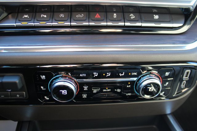 Used 2023 GMC Sierra 1500 SLT image 26