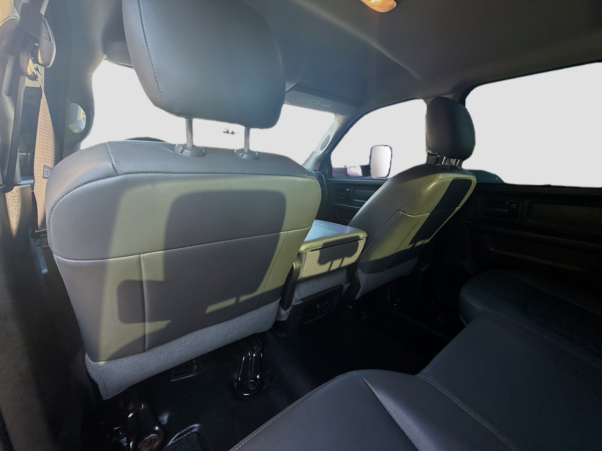 Used 2018 RAM 3500 Tradesman w/ Protection Group image 24