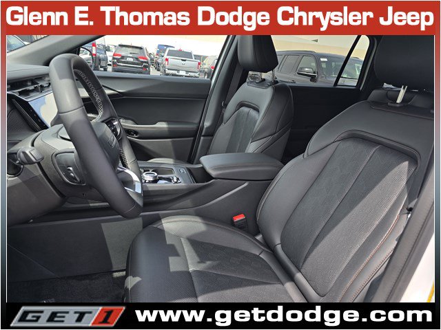 New 2026 Jeep Cherokee Overland w/ Advanced Pro Tech Group AWD/4WD image 9