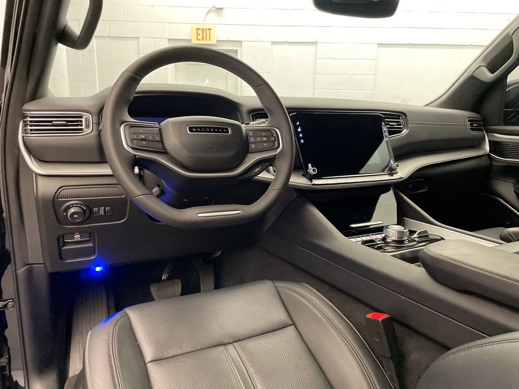 New 2025 Jeep Wagoneer Series II AWD/4WD image 13